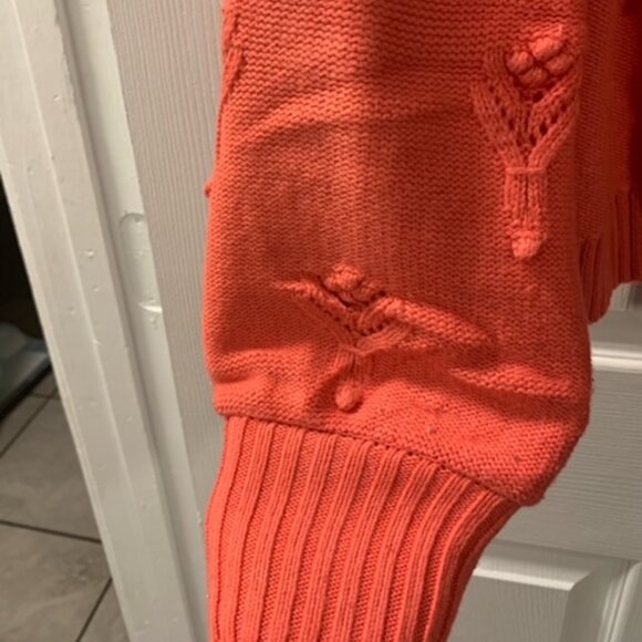 LOFT Crew Neck Bubble Sweater | Large - Picture 5 of 6